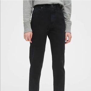 Gap High Rise Mom Jean | 27 | Black | Non-stretch